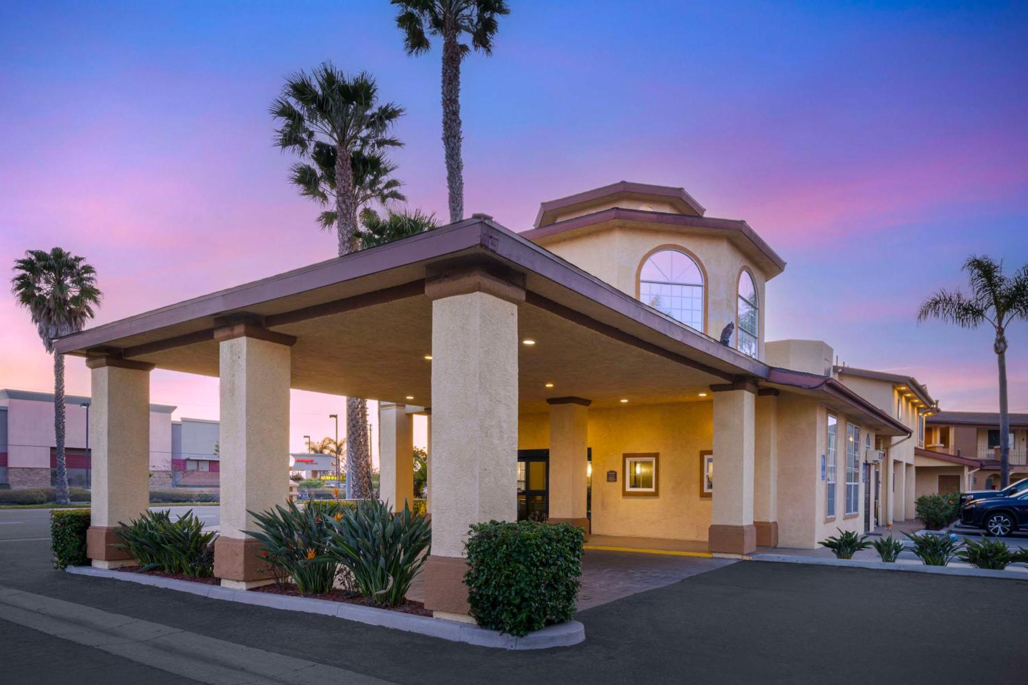 Best Western Oxnard Inn Экстерьер фото