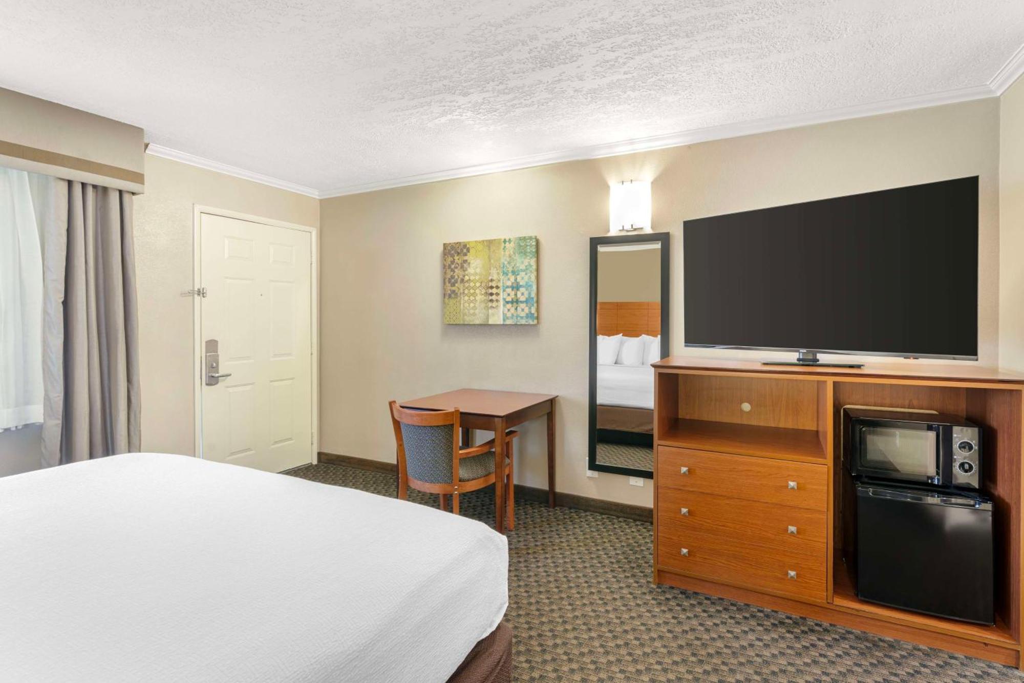Best Western Oxnard Inn Экстерьер фото
